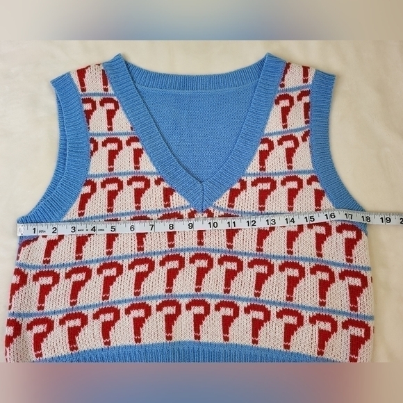 Funky Question Mark Knit Cropped Sleeveless Sweater. Size Large - Picture 3 of 7